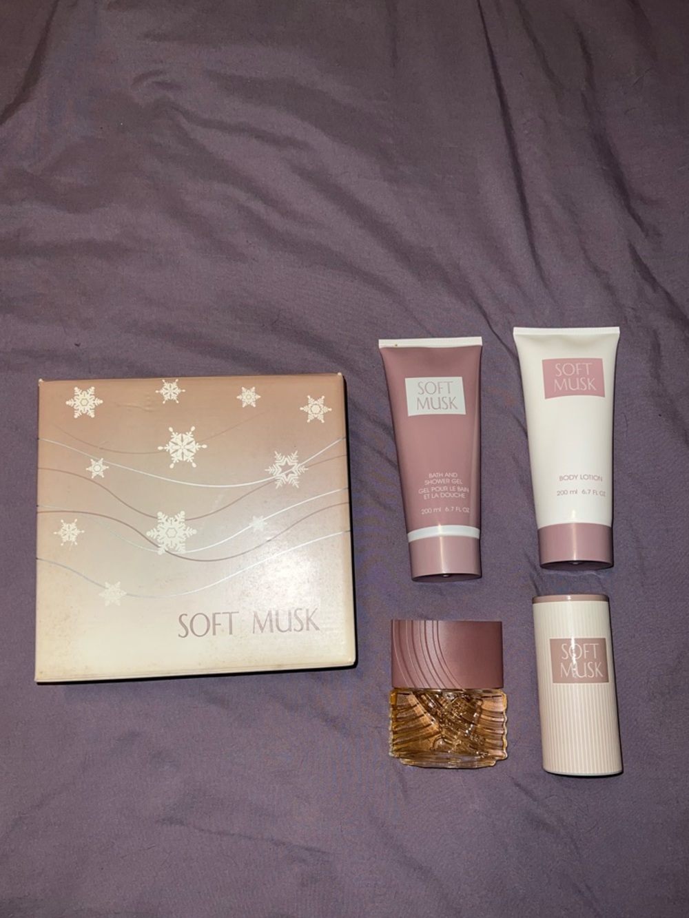 Vintage Avon Soft Musk Gift Set